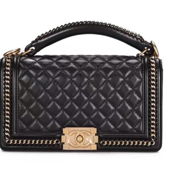 CHANEL Handbags - Chanel Black Quilted Shoulder Bag with Gold Chain